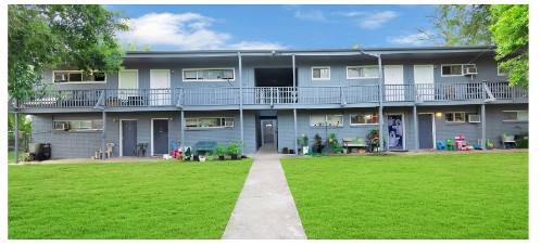 Multifamily property in Texas — 8-Unit Apartment Building